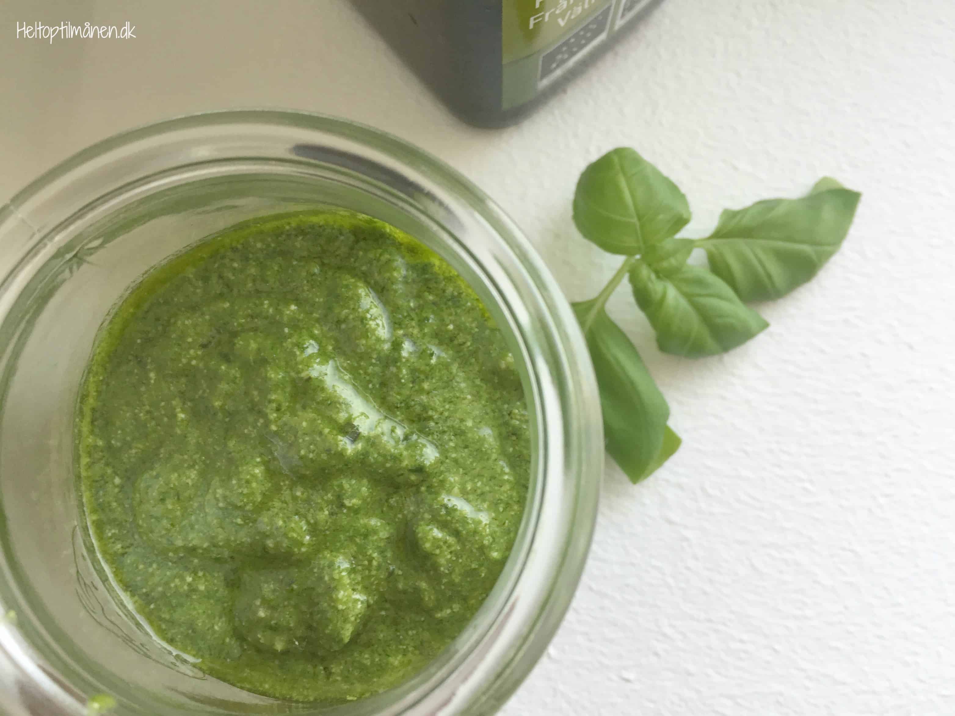 Grøn pesto basilikum