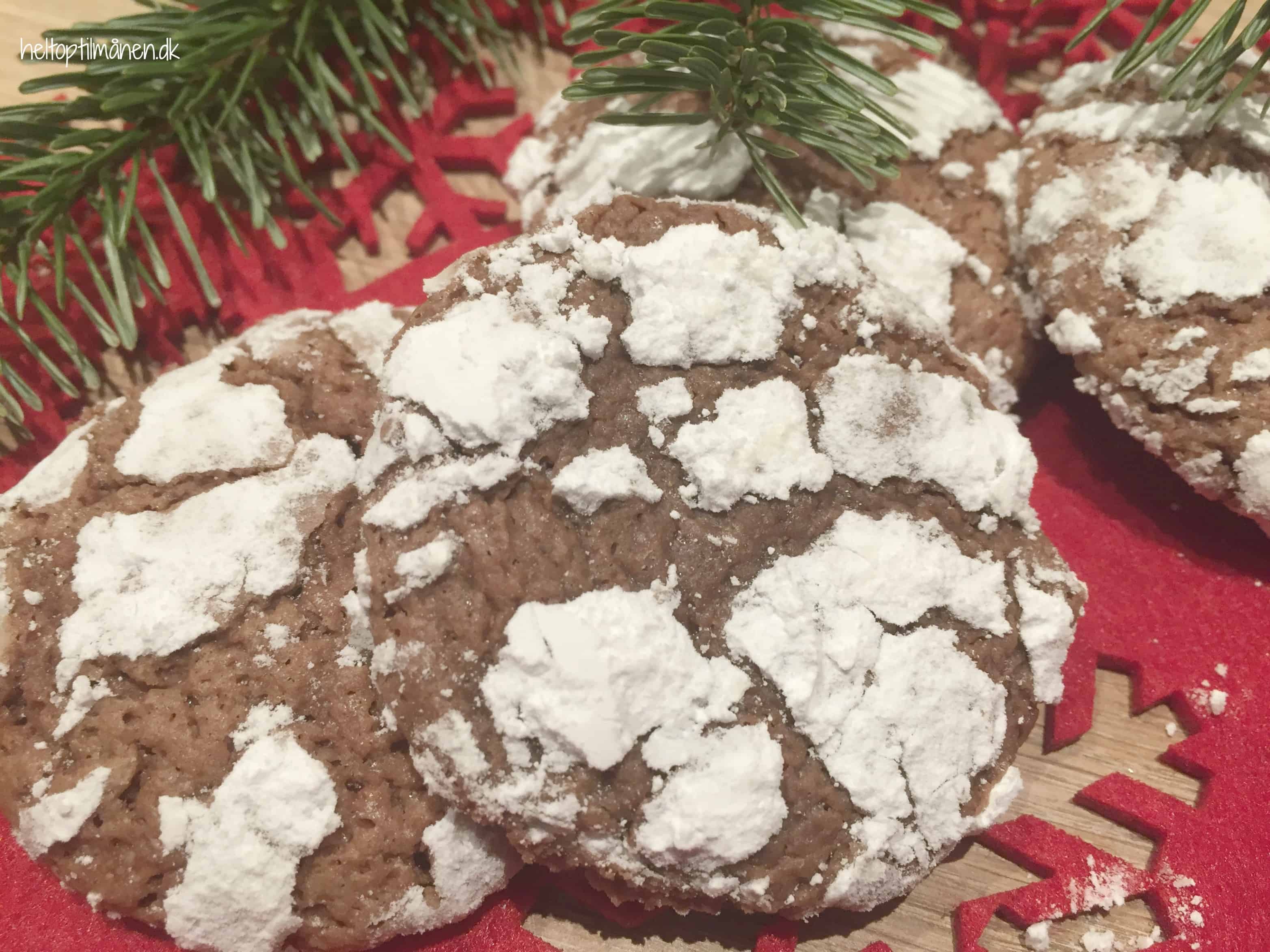 Crinkle cookies. Skønne julesmåkager med chokolade