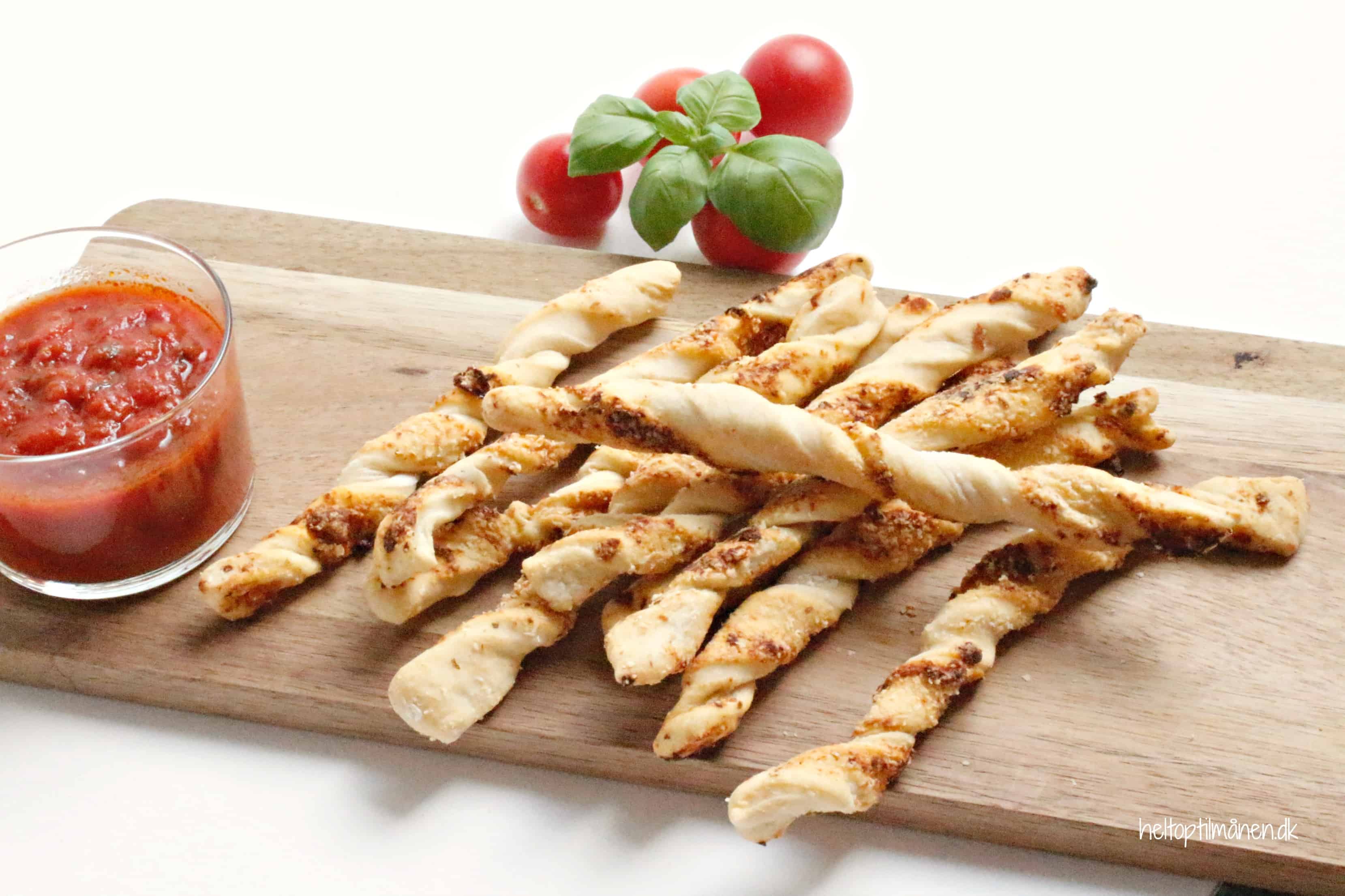 Pizza sticks