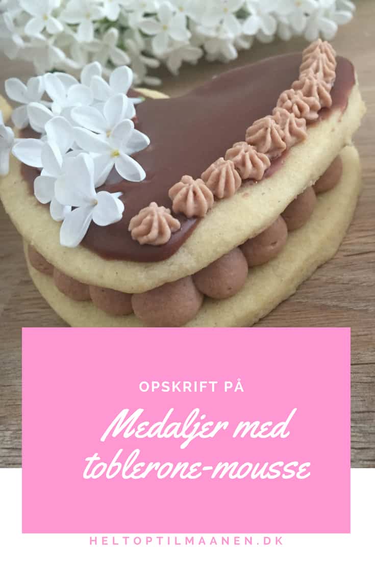 Medaljer med tobleronemousse