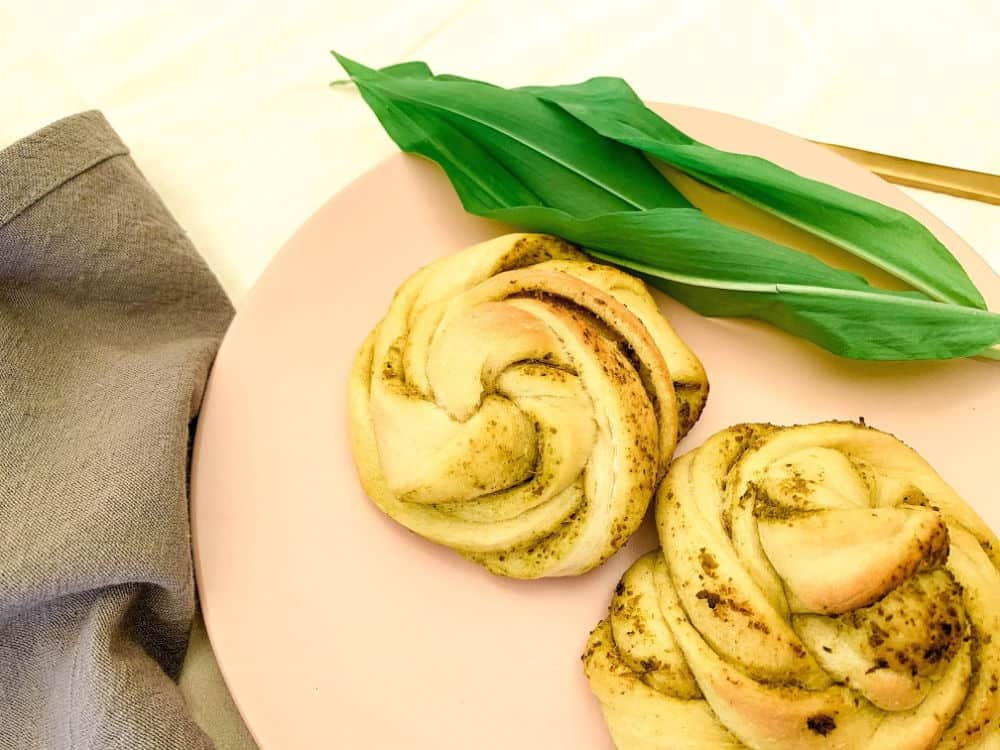 Pestosnurrer med ramsløg